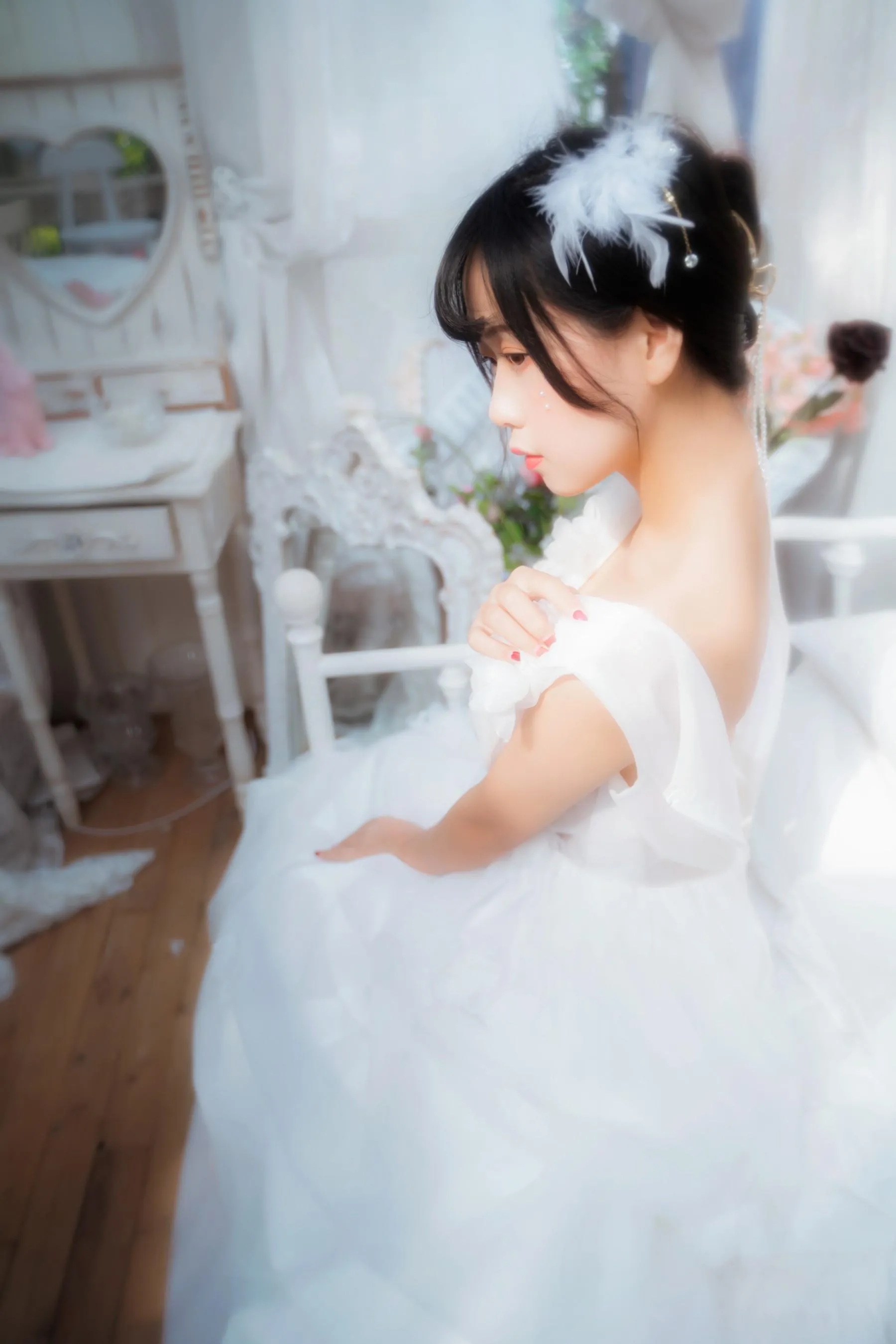 [艺图语] 2022.05.28 纯白花嫁 萌芽儿o0 [33P]插图